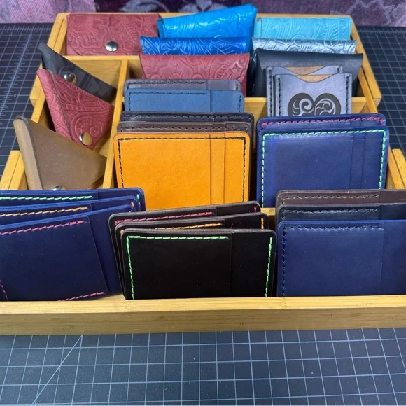 Ultra slim wallet minimalist travel -Horween (American leather) blue & orange - Picture 9 of 9